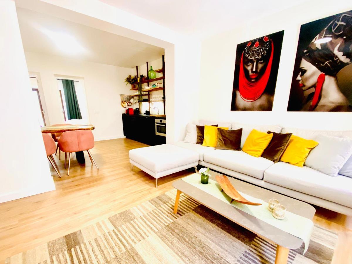Hotel Apartment With 2-En Suite Bedrooms 팔마데마요르카 외부 사진