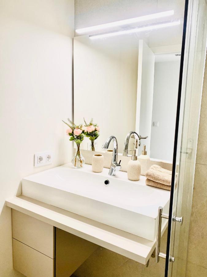 Hotel Apartment With 2-En Suite Bedrooms 팔마데마요르카 외부 사진